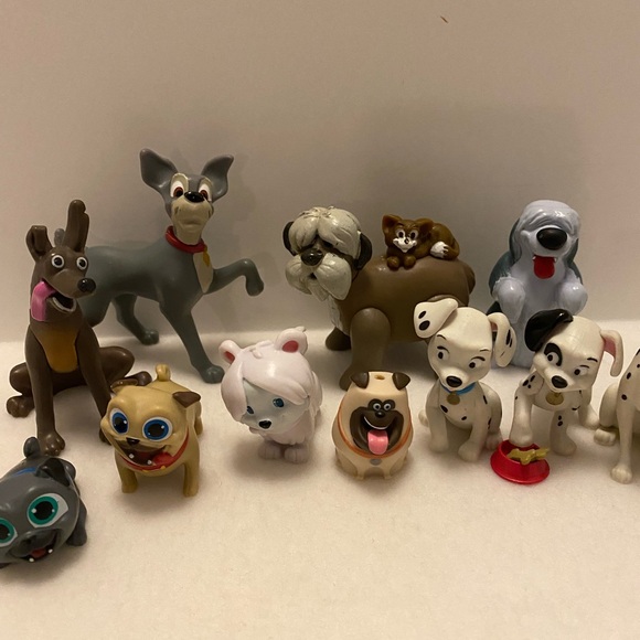 Famous Dogs Collection - Picture 9 of 16